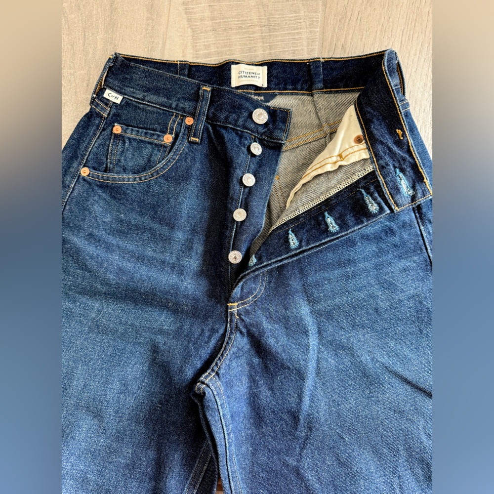 Citizens Of Humanity Blue Denim Horseshoe Wide-Leg Frayed Jeans - Picture 5 of 7